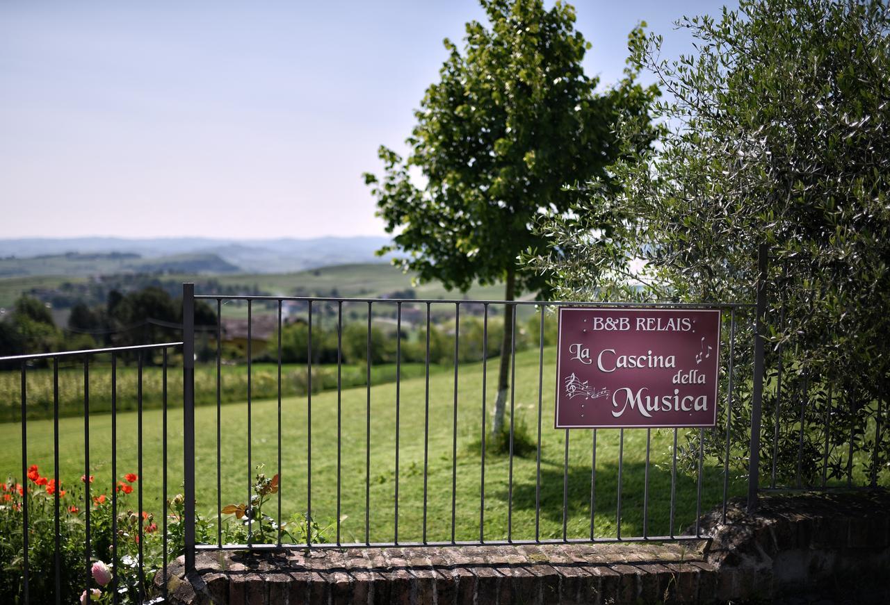 Bed and Breakfast La Cascina Della Musica Costigliole d'Asti Zewnętrze zdjęcie