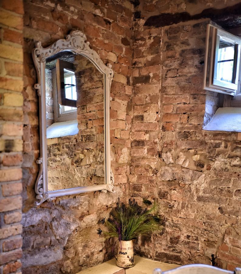 Bed and Breakfast La Cascina Della Musica Costigliole d'Asti Zewnętrze zdjęcie